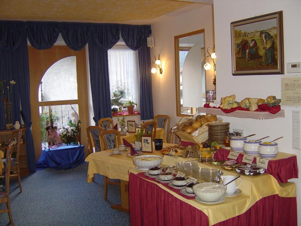 Pension Villa Claudia Augusta Resia Pokoj fotografie